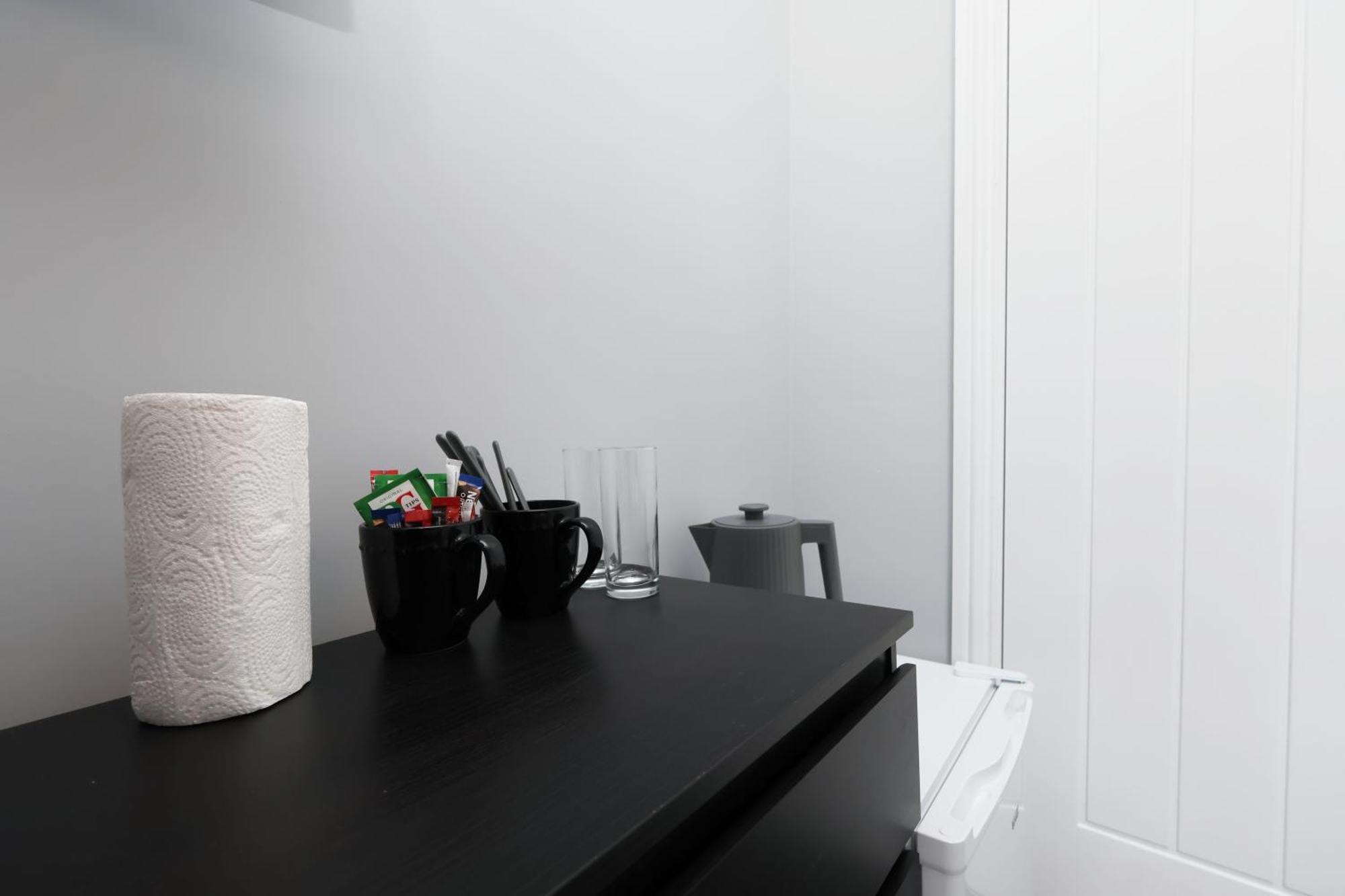 En-Suite Double Rooms, Smart Tv Comfy Style Llanelli Extérieur photo